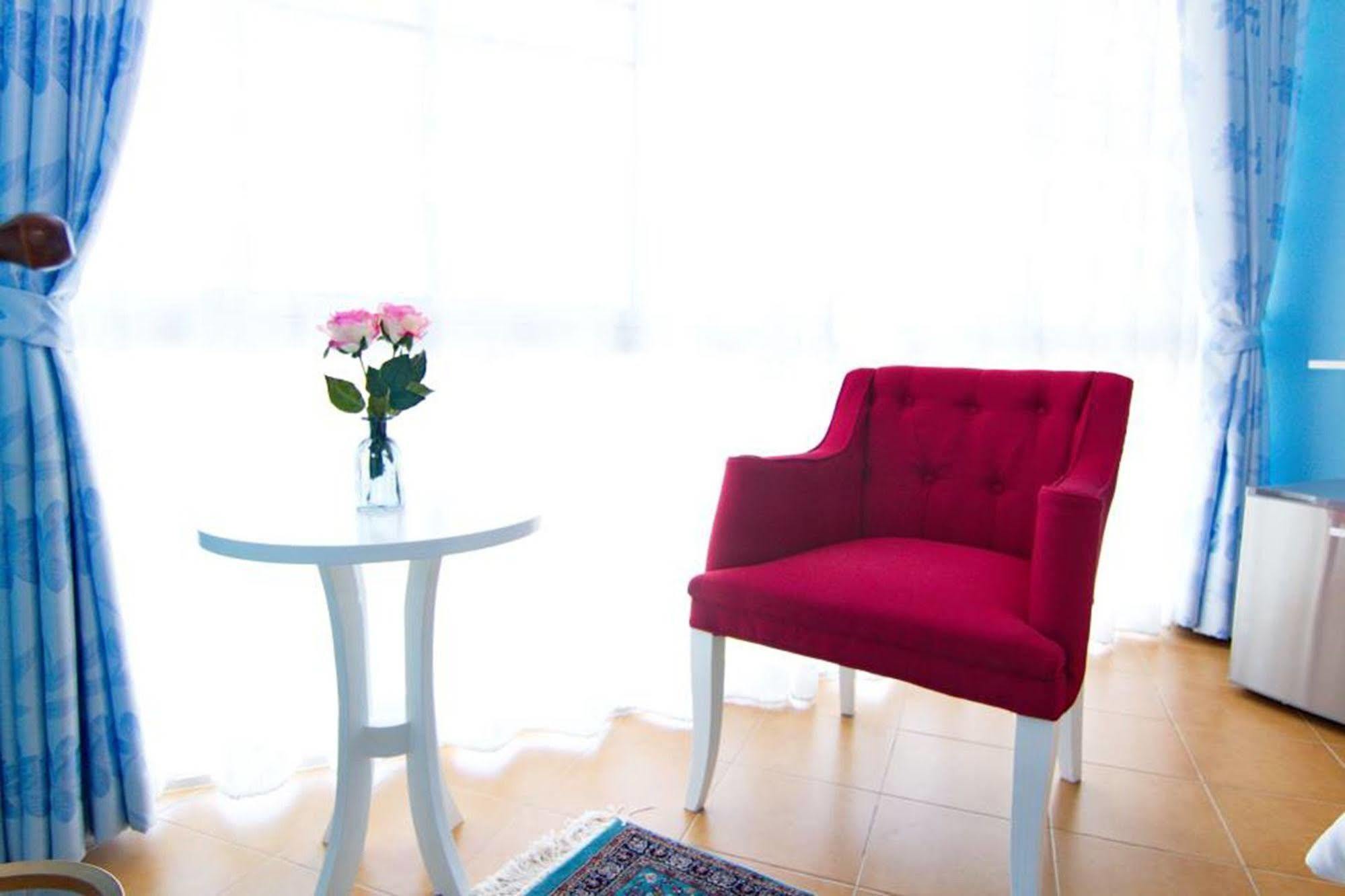 Chowdhury Boutique House Чиангмай Екстериор снимка