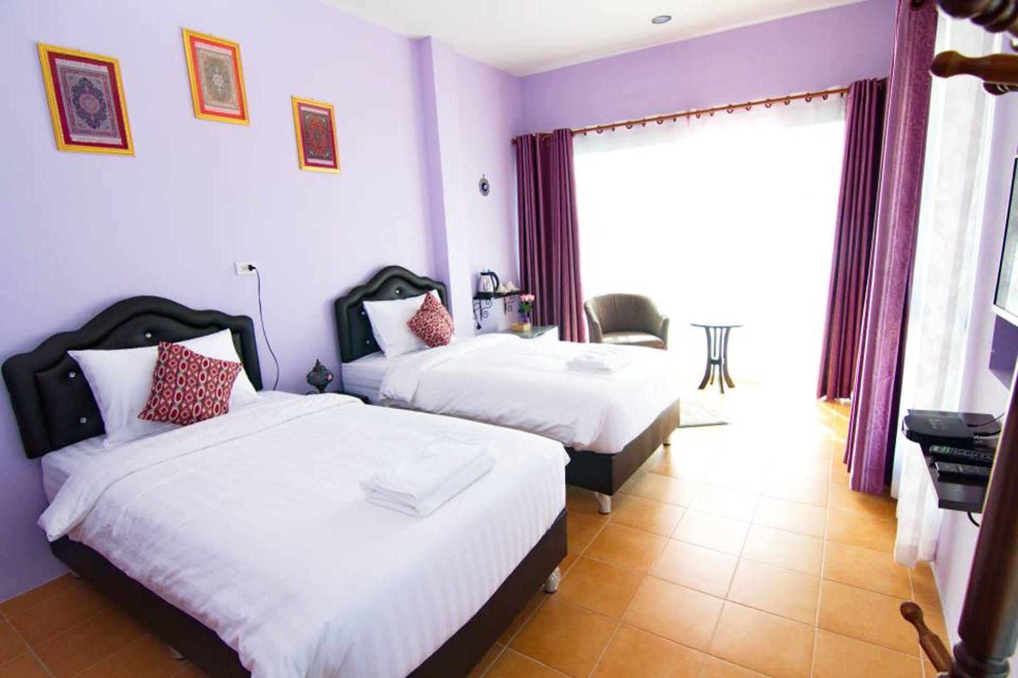 Chowdhury Boutique House Чиангмай Екстериор снимка